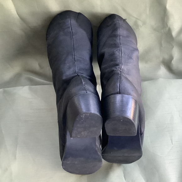 Pull-on above calf boots - Picture 7 of 12